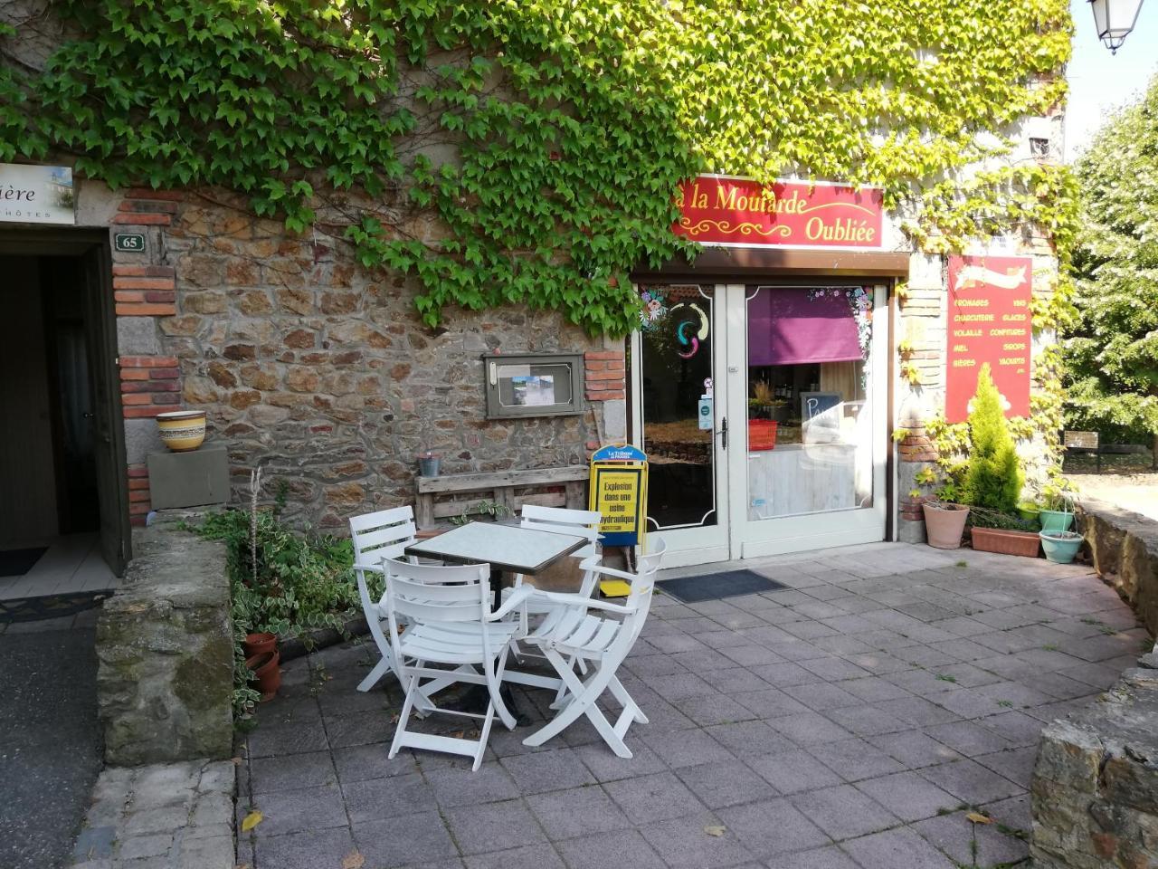 Saint-Médard-en-Forez La Ferriere Bed & Breakfast エクステリア 写真
